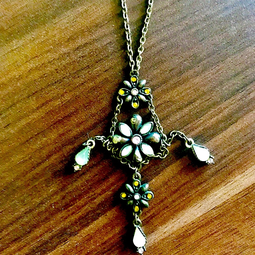 Sterling silver flower necklace